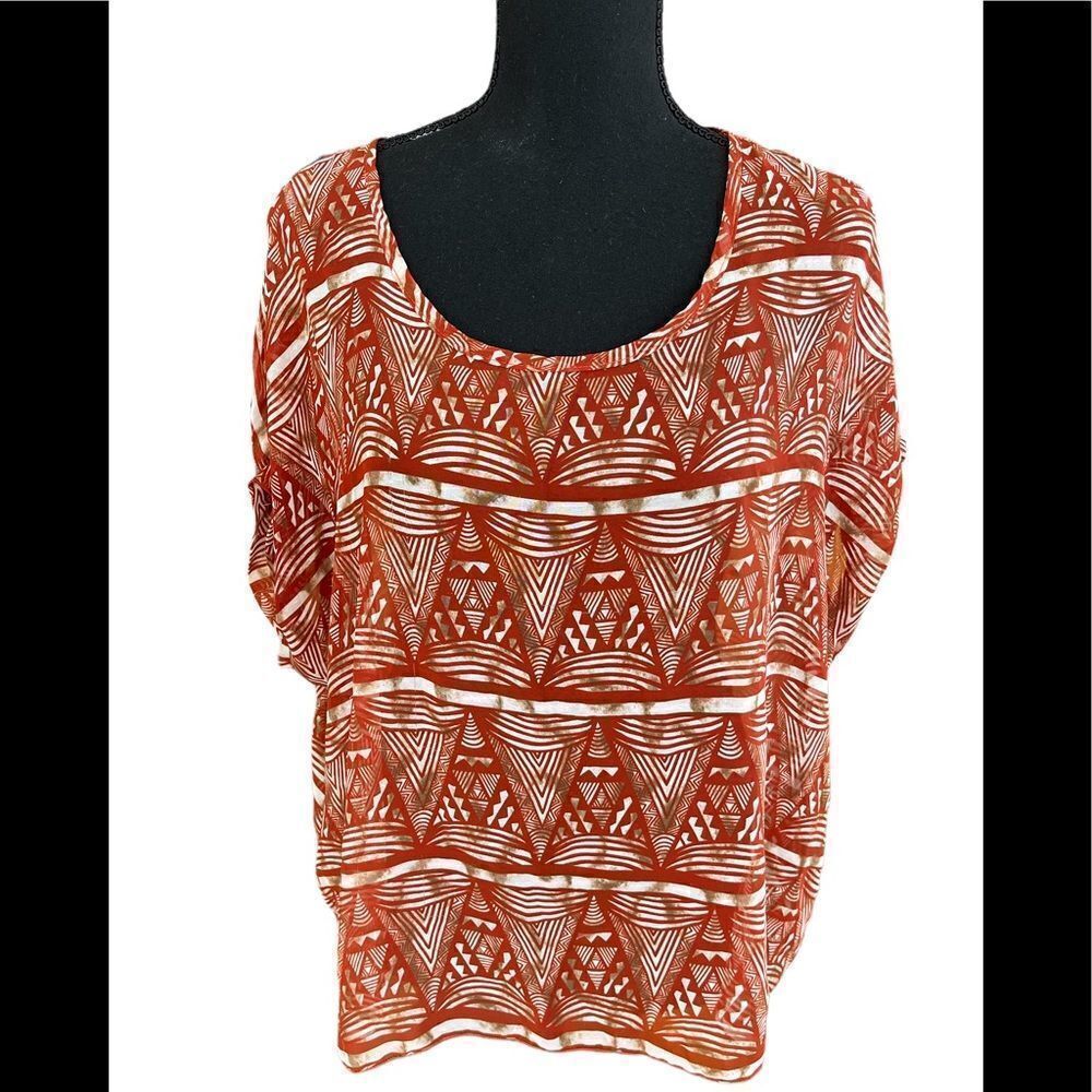 Final Touch abstract print rust/tan/white semi sheer relaxed fit top size S
